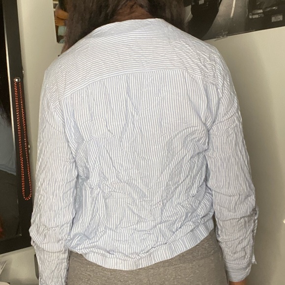 Shirt - Picture 2 of 3